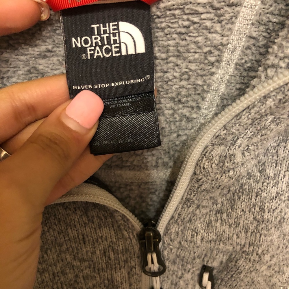 north face gray pullover - Picture 4 of 7